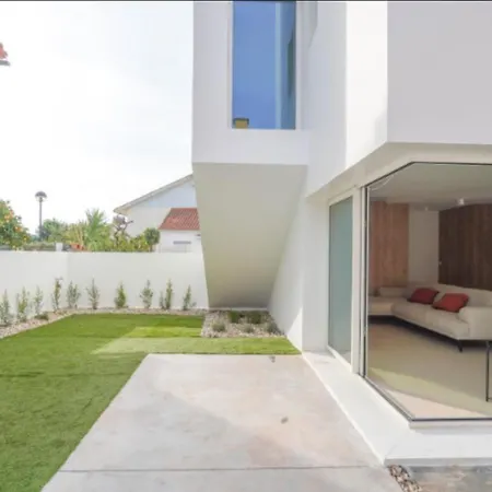 Villa Emerald Lisbon *