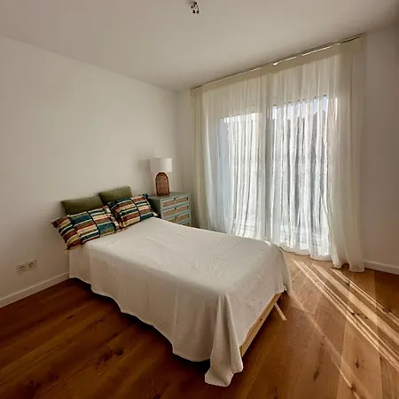 Emerald Lisbon * Oeiras