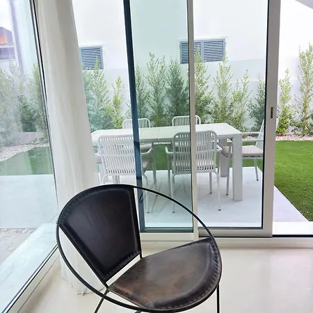 Emerald Lisbon * Oeiras